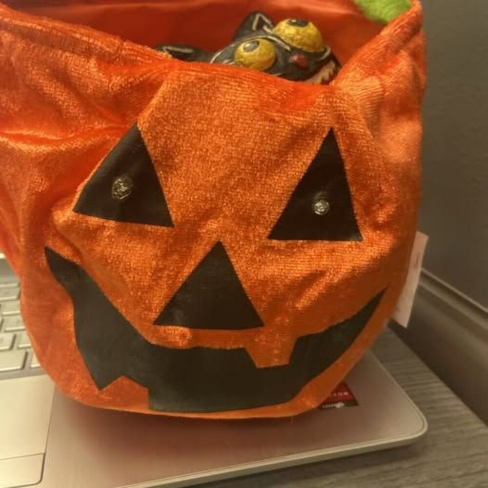 8" INCH SQUISHMALLOWS "2023 HALLOWEEN" CANDY SACK, BAG, BUCKET, NIPSUCK